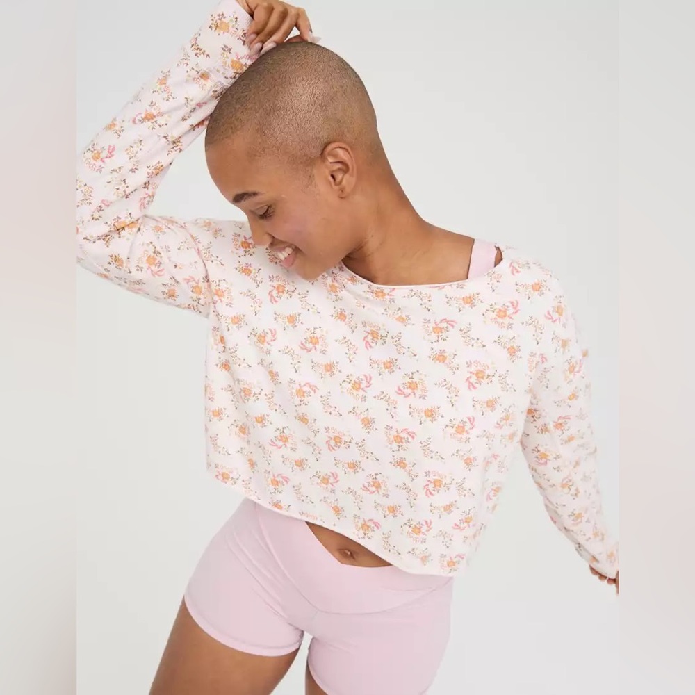 NWT Aerie Offline Major Flex Cropped Floral Sweatshirt Pink S